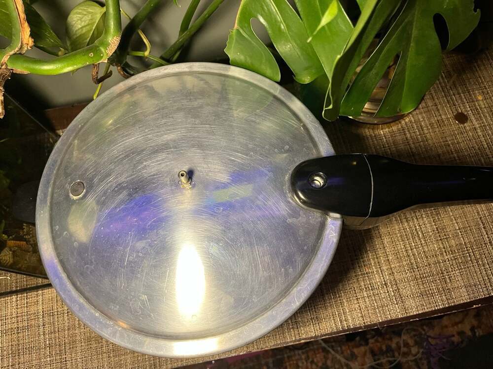 Presto Aluminum Pressure Cooker with Steaming Rack
